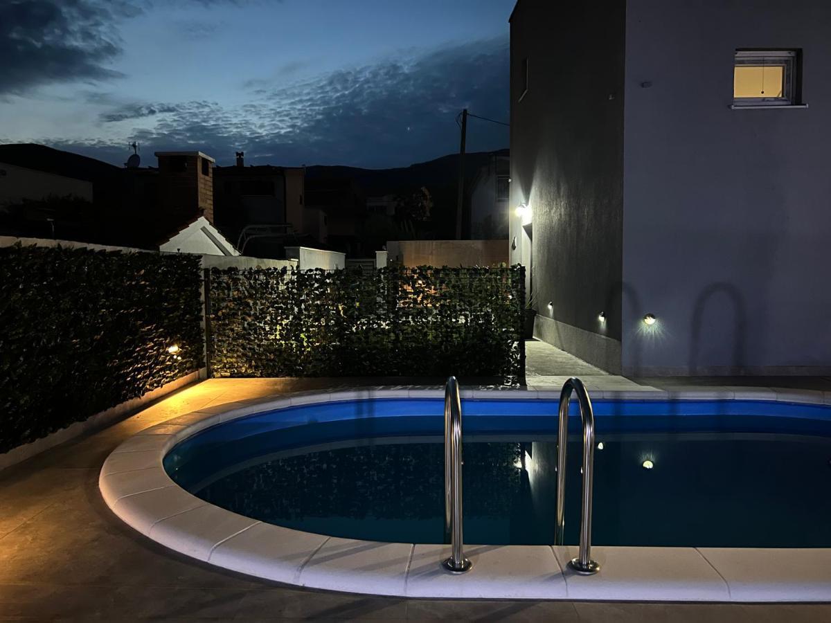 Villa Marta 3 Bedrooms, 2 Baths And Pool Kaštel Štafilić المظهر الخارجي الصورة